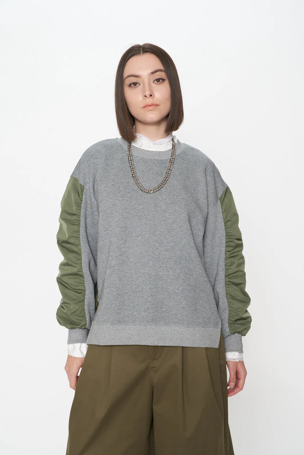 Air Compact Mix Nylon Gather Sleeve Sweatshirt