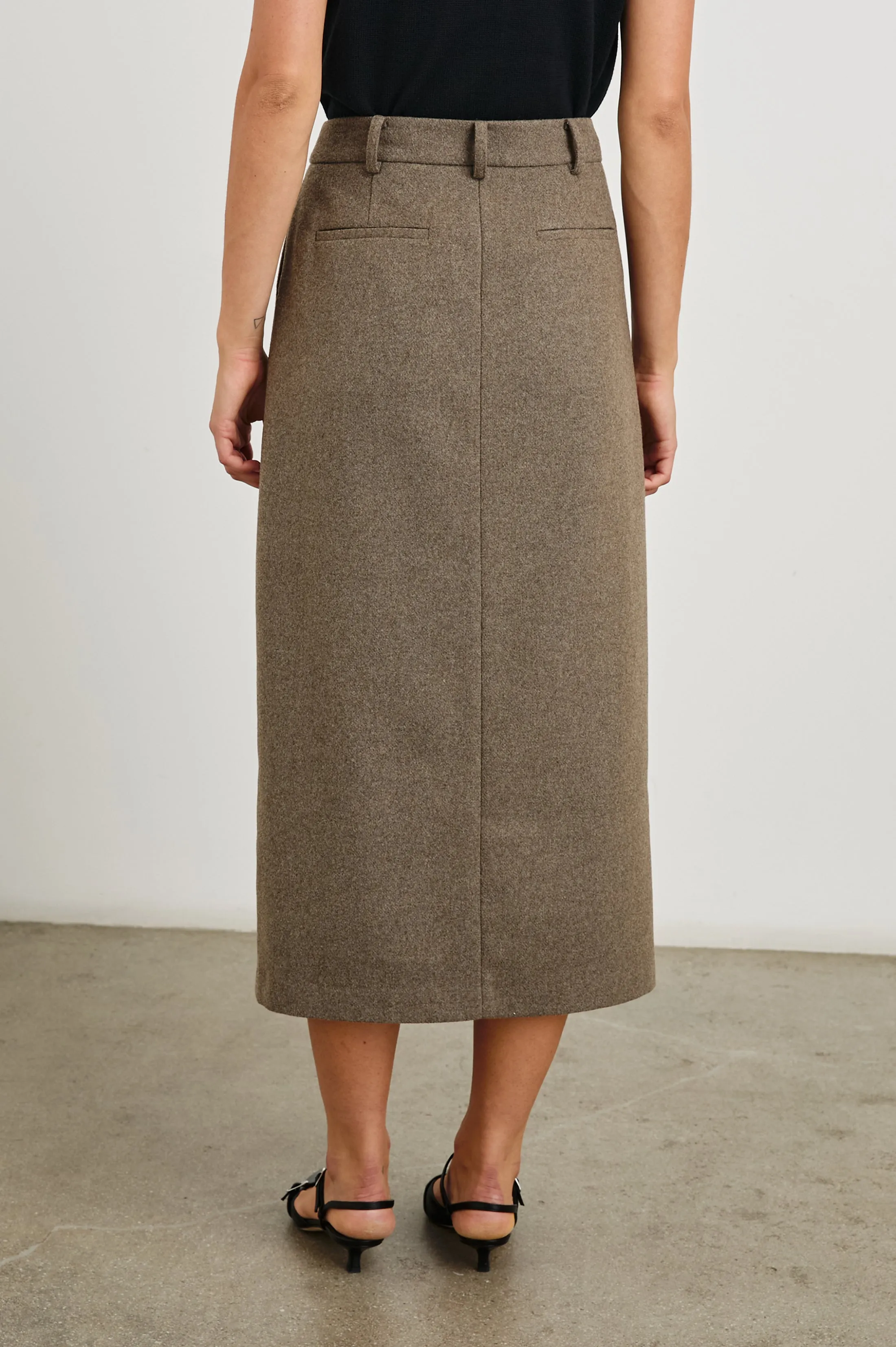 CAROLINA SKIRT - HAZELNUT