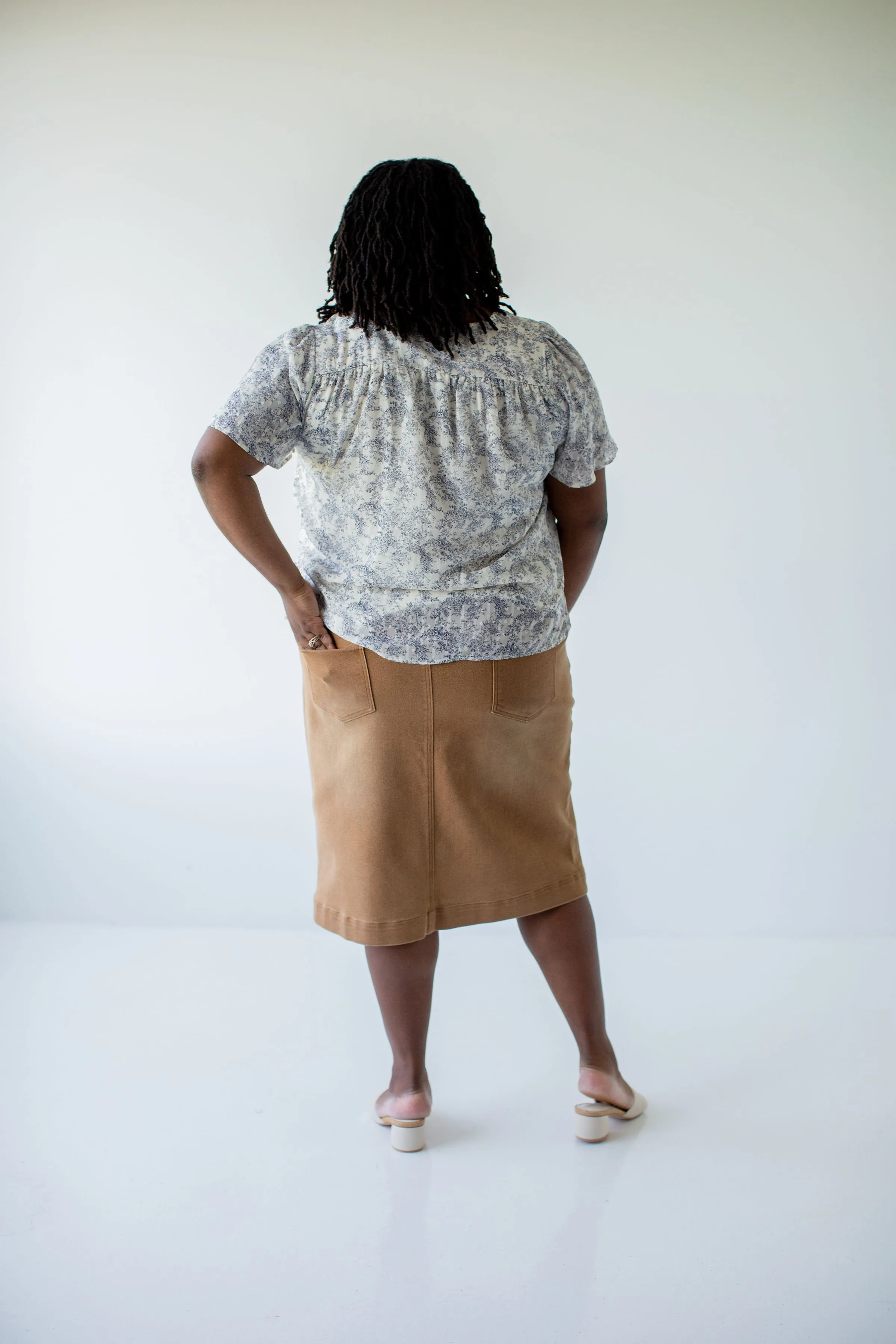 'Sara' Stretch Denim Skirt in Camel