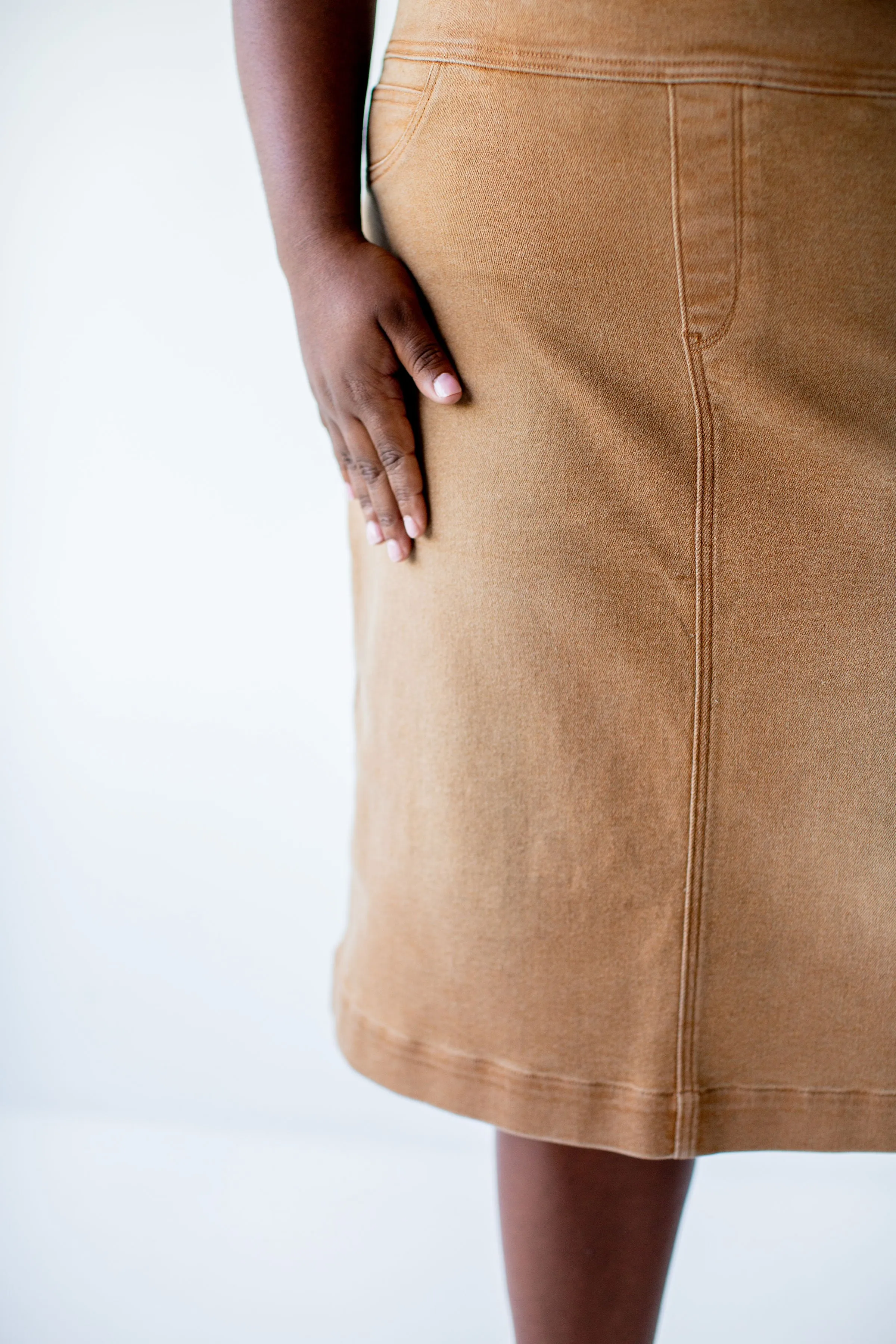'Sara' Stretch Denim Skirt in Camel
