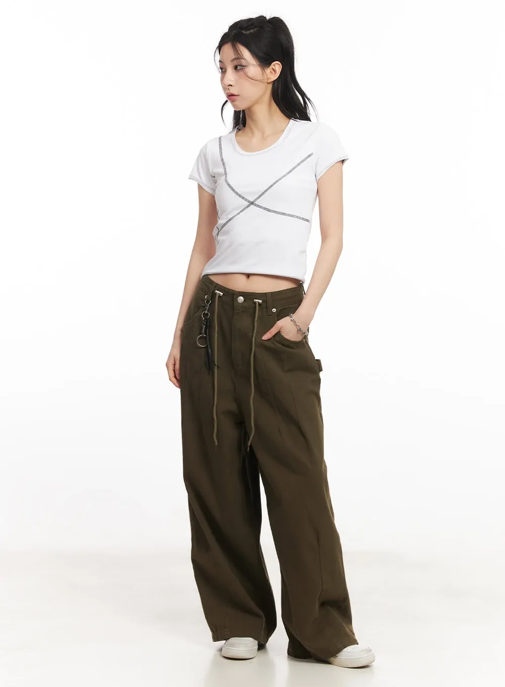 Wide-Leg Cargo Pants CA514